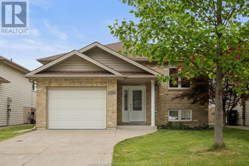 Property Photo: 1130 Pearson Avenue ON N8P 1X2