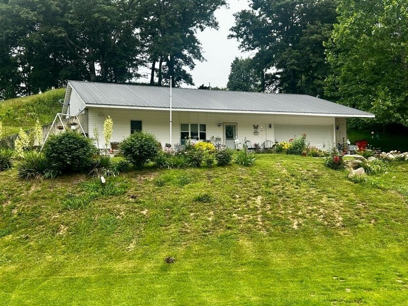 Property Photo:  9275 N 890th Street  IL 62401 
