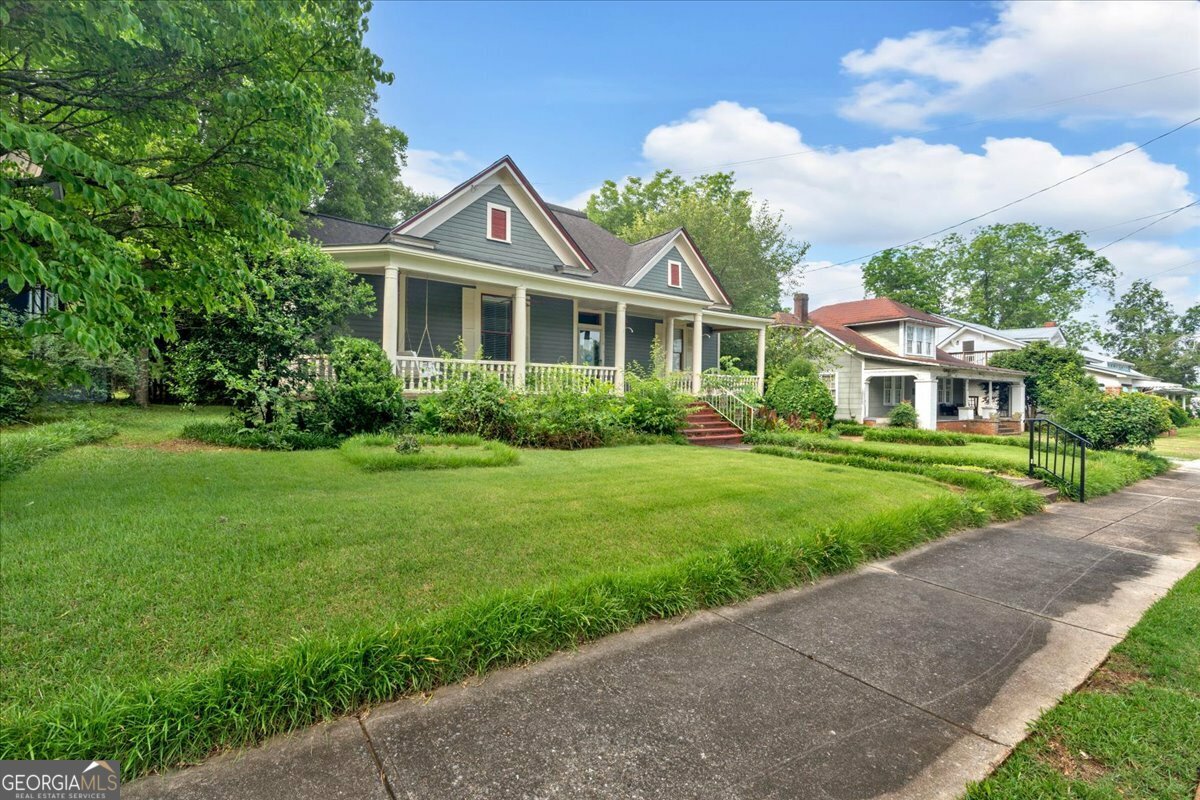 Property Photo: 226 Noyes Street GA 30125