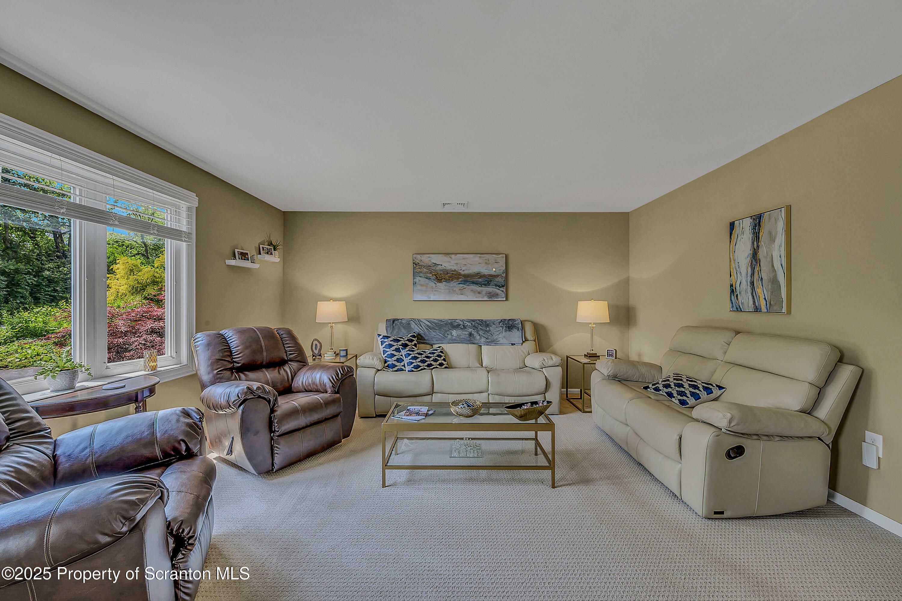 Property Photo: 2762 Division Street PA 18504