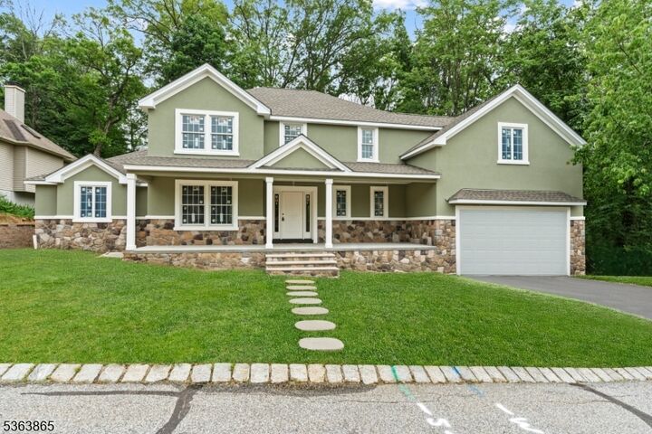Property Photo:  29 Bracken Hill Rd  NJ 07419 