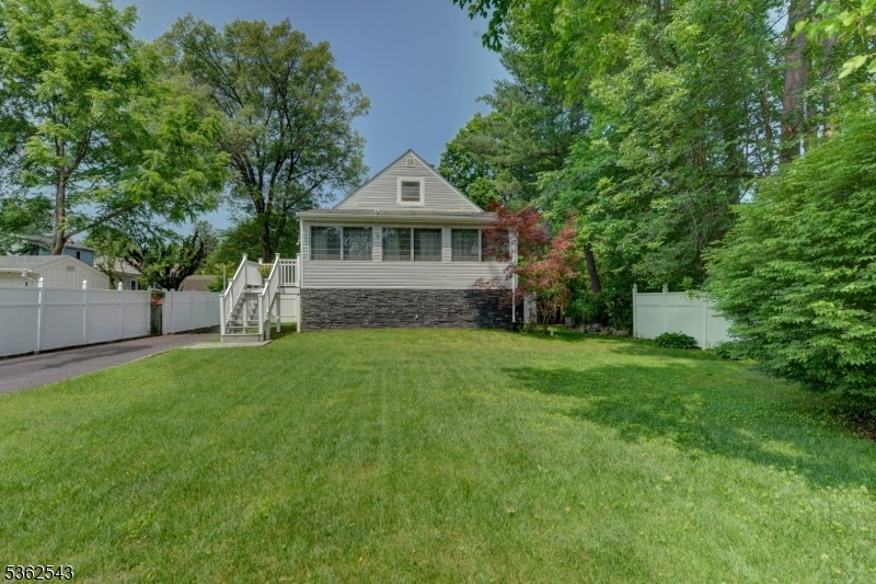 Property Photo: 21 Bartholdi Ave NJ 07420