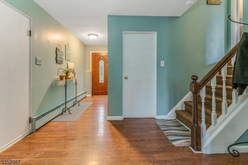 Property Photo: 4 Broad View Place NJ 08822