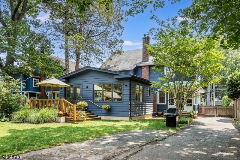 Property Photo: 210 Grove St NJ 07042