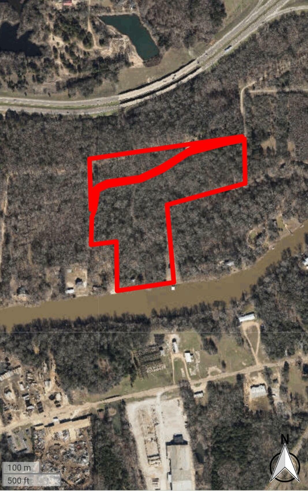 Property Photo: 651 Moores Creek Rd MS 39701