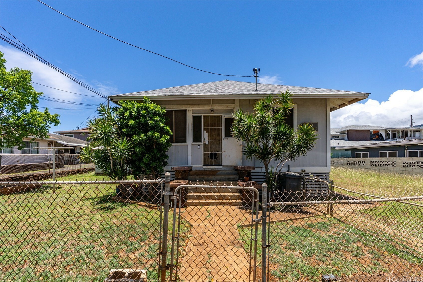 Property Photo:  1242 16th Avenue  HI 96816 