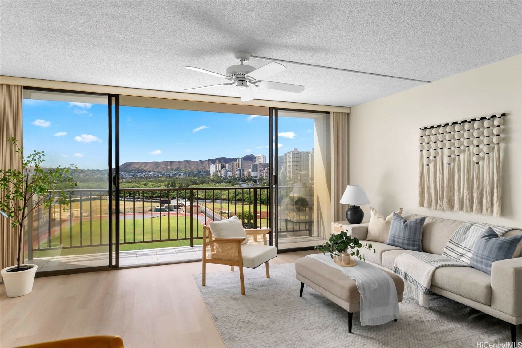 2444 Hihiwai Street 902  Honolulu HI 96826 photo