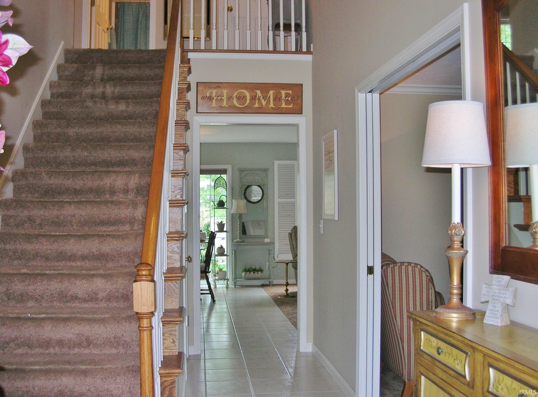 Property Photo: 2622 Oak Trail Drive IN 47630
