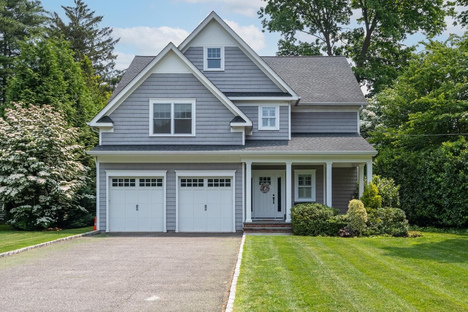 Property Photo: 28 Weir Lane NY 11560