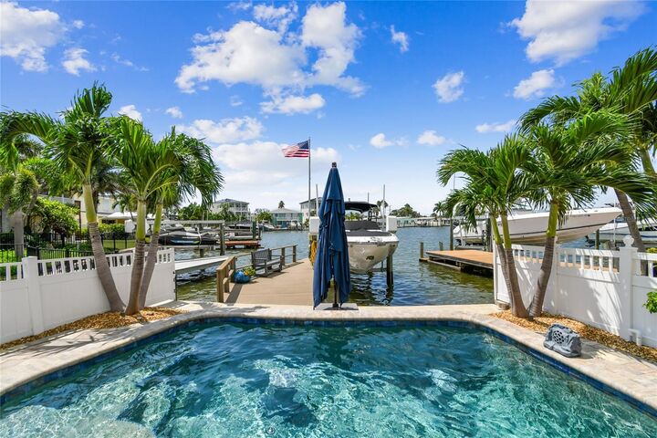 Property Photo: 16106 6th Street E FL 33708