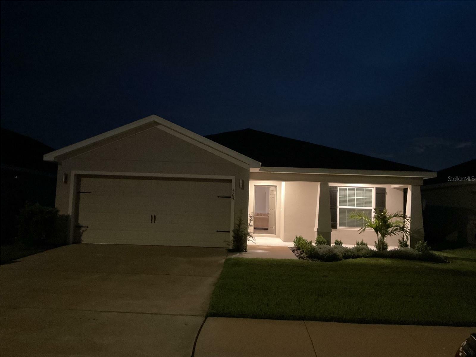 Property Photo: 565 Vittorio Drive FL 33884