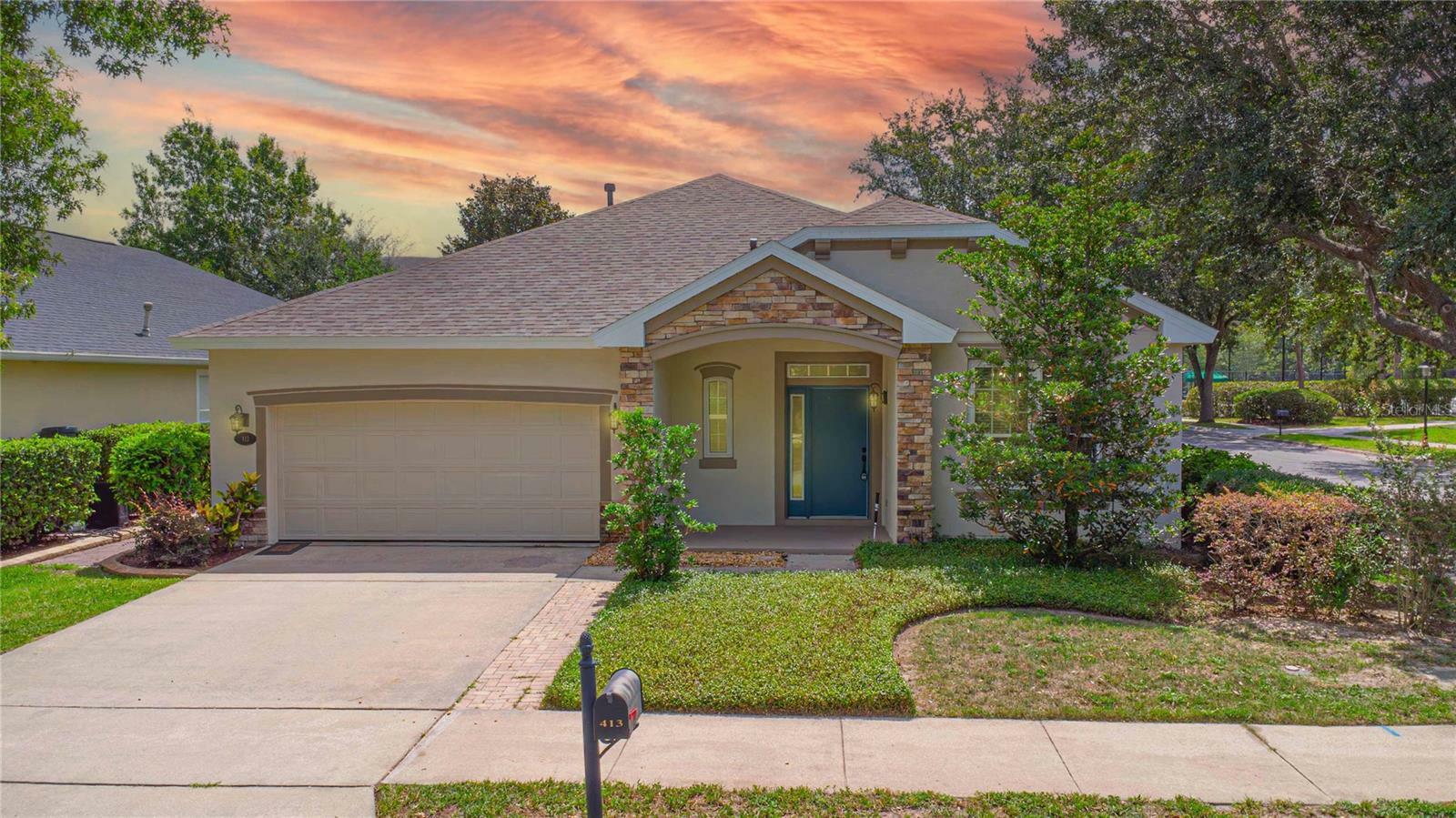 Property Photo: 413 Pursley Drive FL 32724