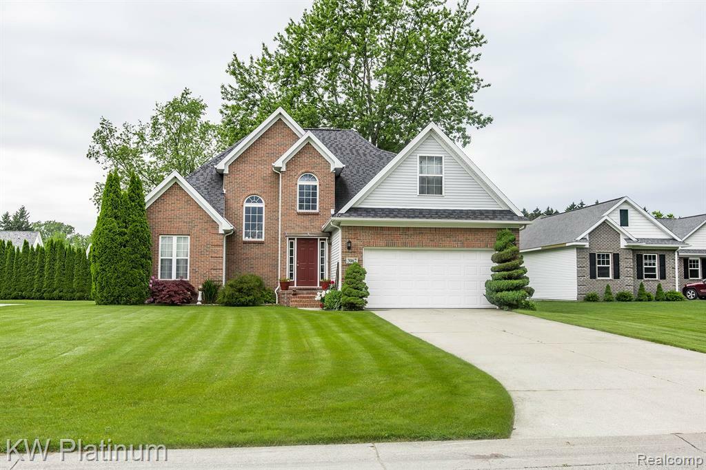 Property Photo: 3167 Blackheath Court MI 48060 2345