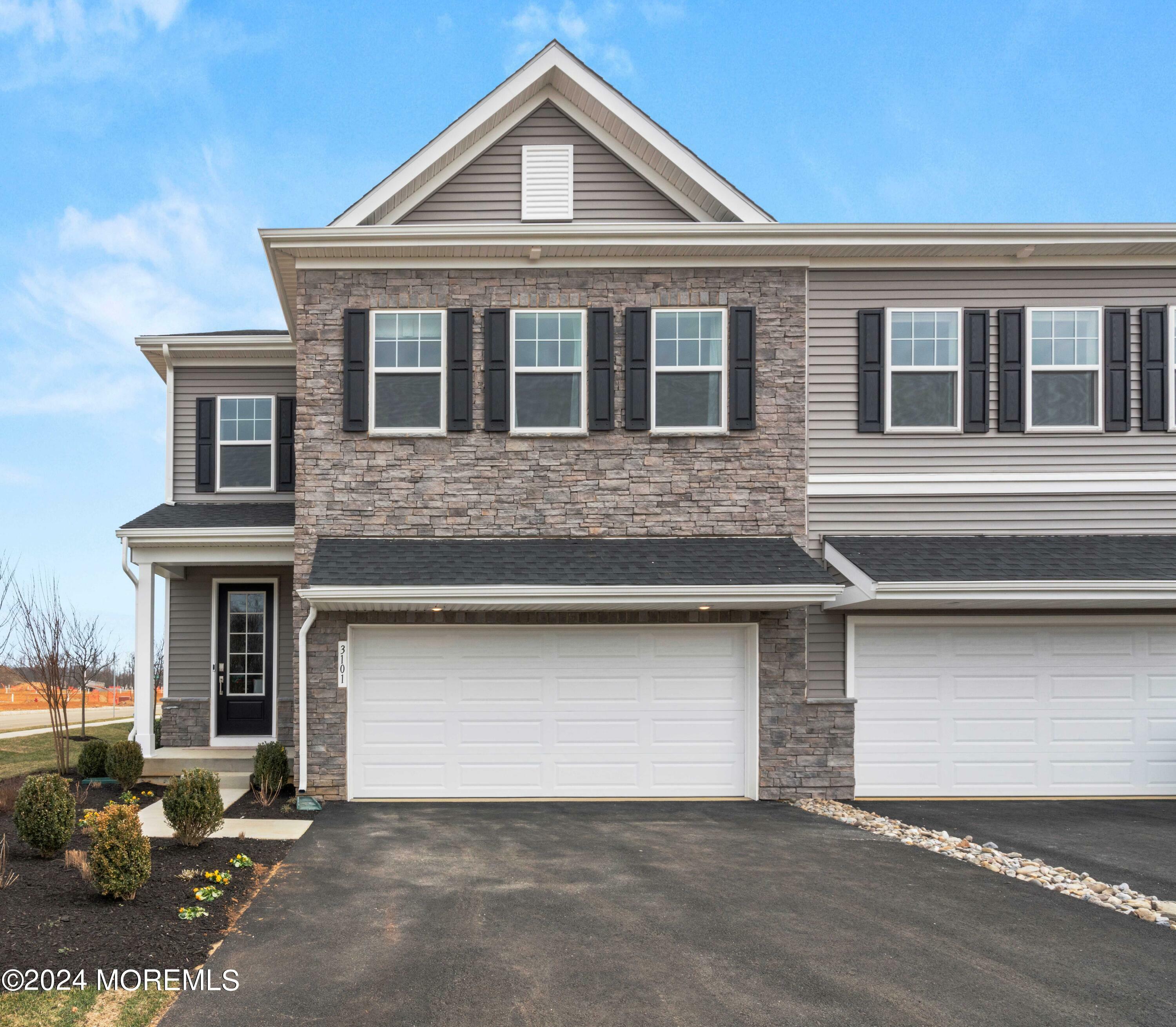 2702 Journey Avenue  Marlboro NJ 07746 photo
