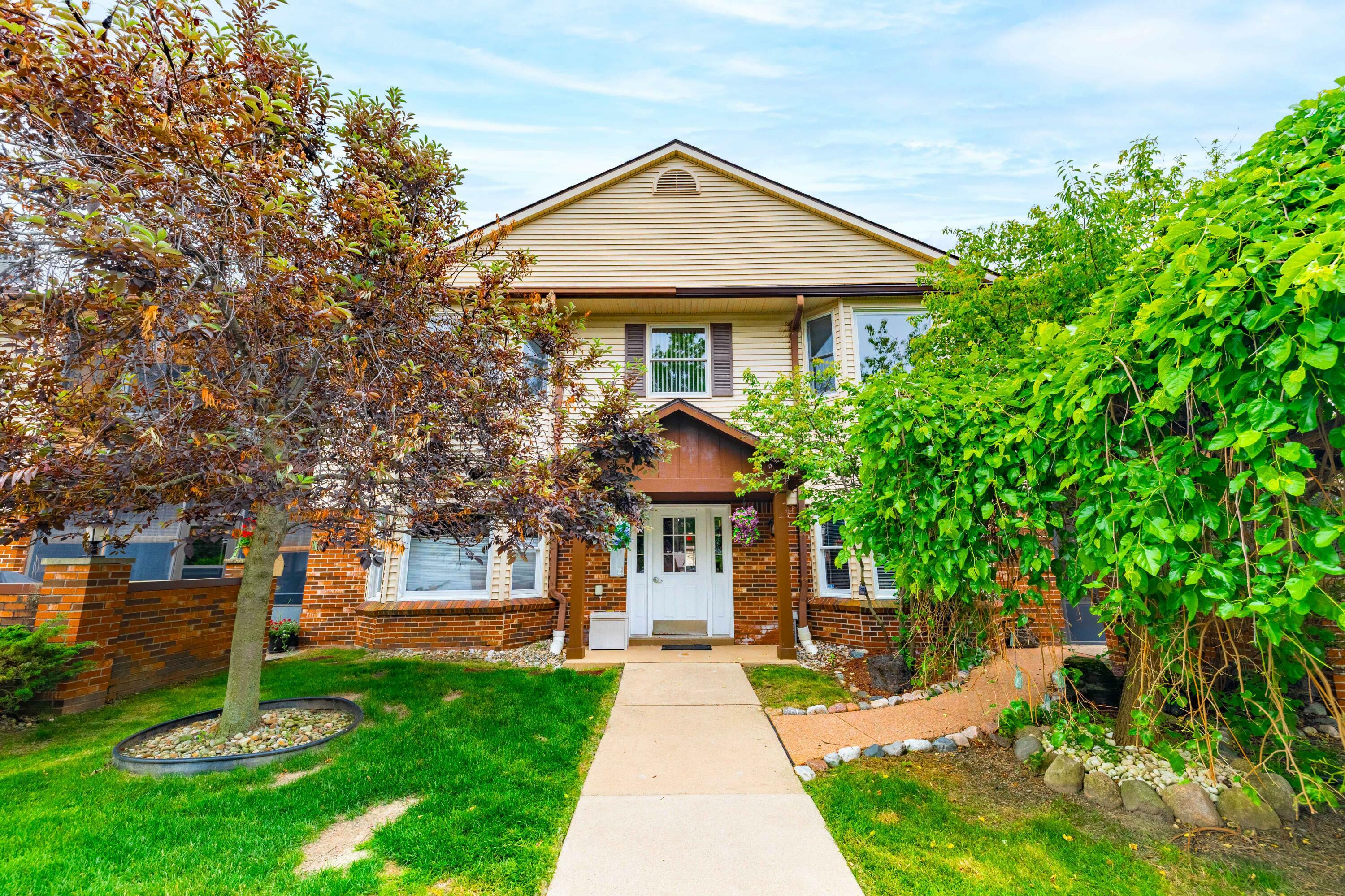 Property Photo:  8597 Mathias Drive  MI 48138 
