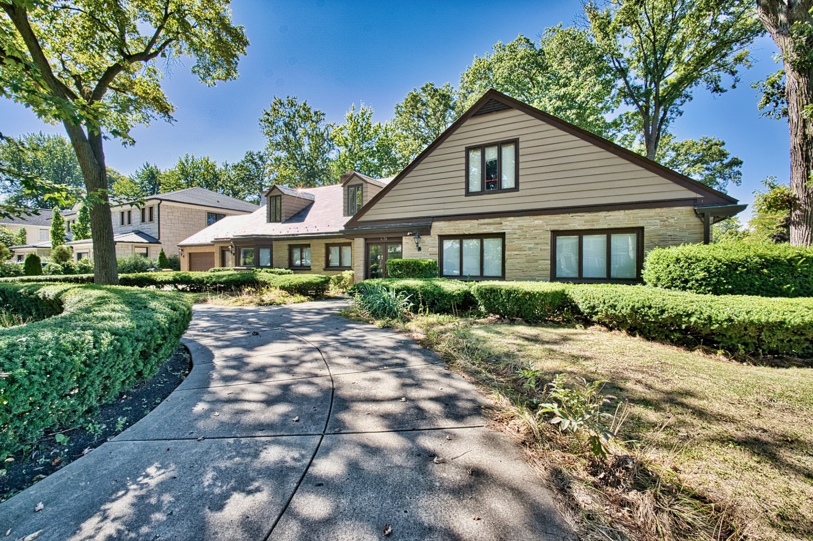 Property Photo: 6776 N Laporte Avenue IL 60712