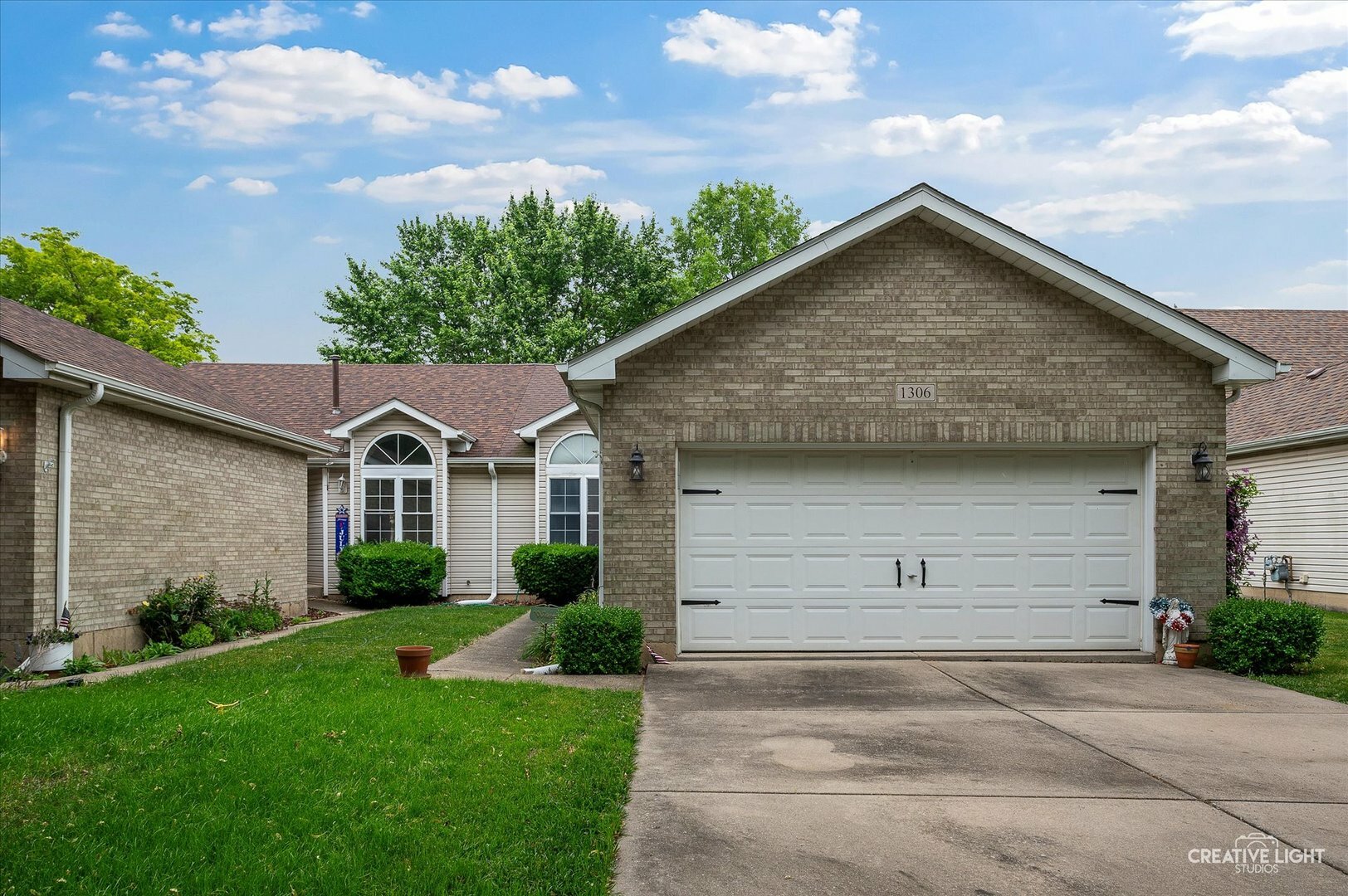 1306 Riverview Drive  Joliet IL 60431 photo