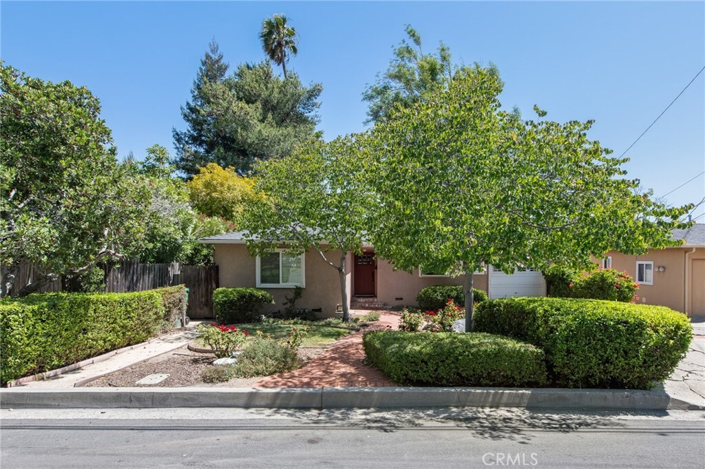 Property Photo: 1965 Hope Street CA 93405