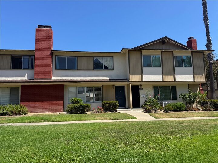 Property Photo: 1722 Mitchell Avenue 123 CA 92780