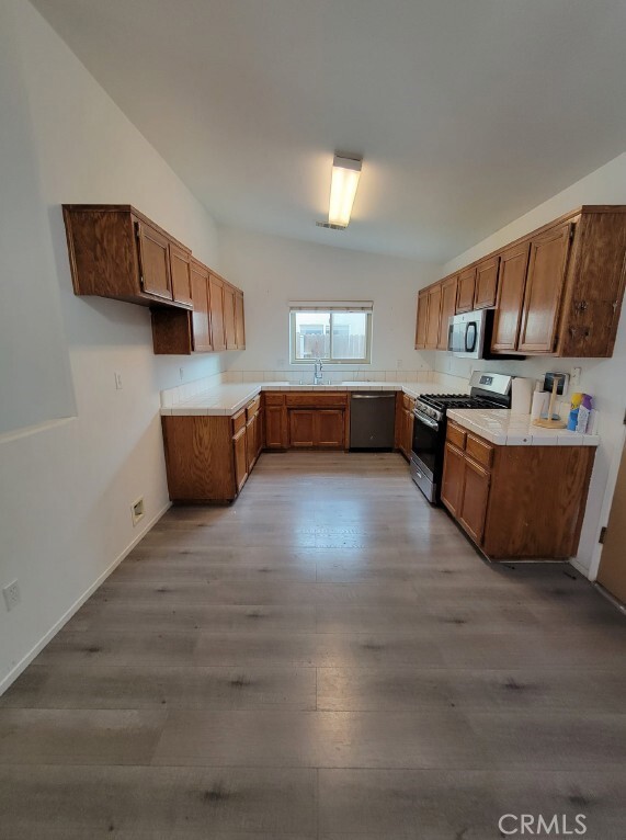 Property Photo:  222 Misty Meadow Drive  CA 93308 