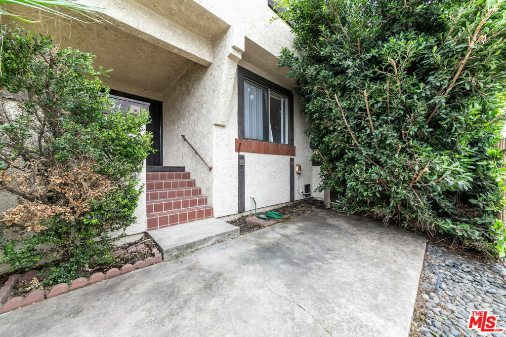 Property Photo: 454 W Front Street CA 91723