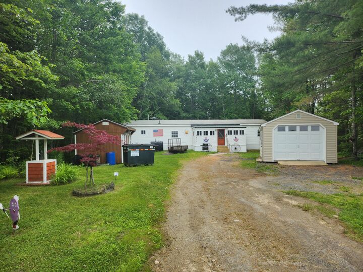 Property Photo: 462 Troy Road ME 04929