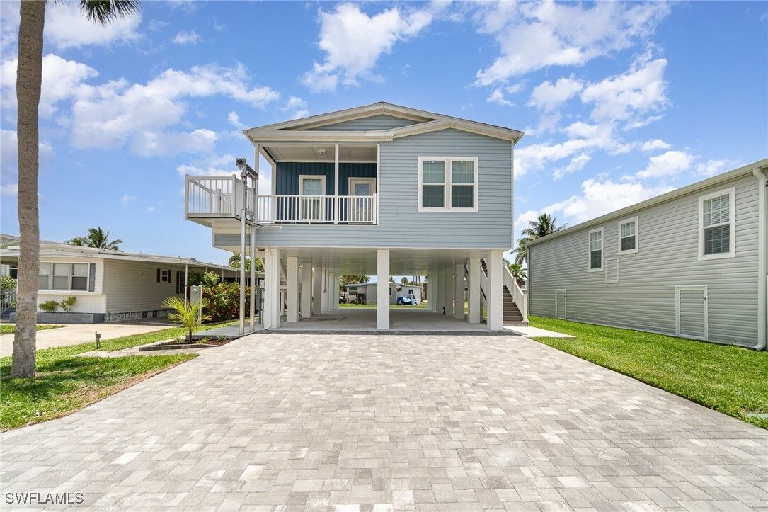 Property Photo:  11301 Bayside Boulevard  FL 33931 