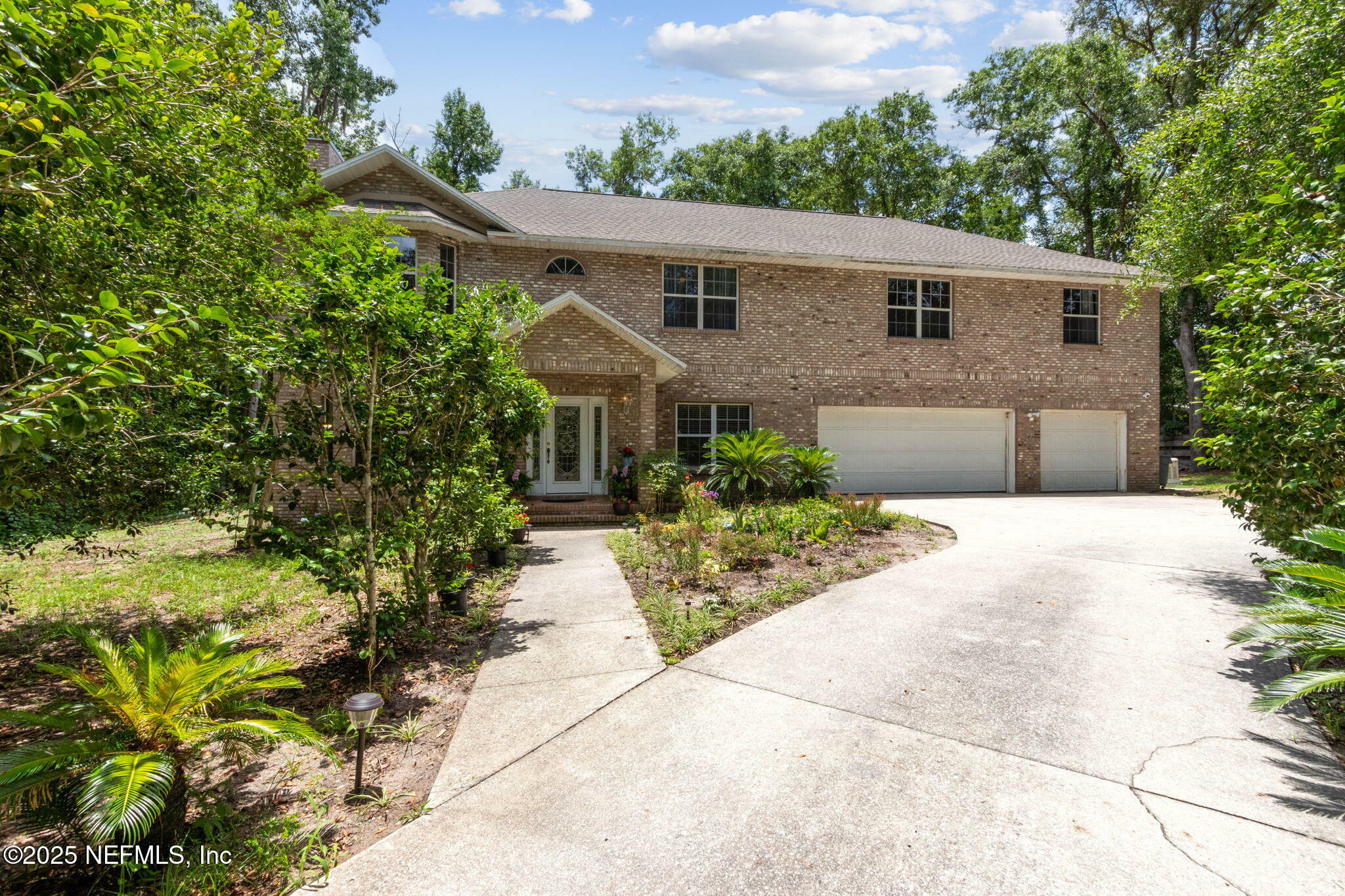 Property Photo: 5581 County Road 208 FL 32092