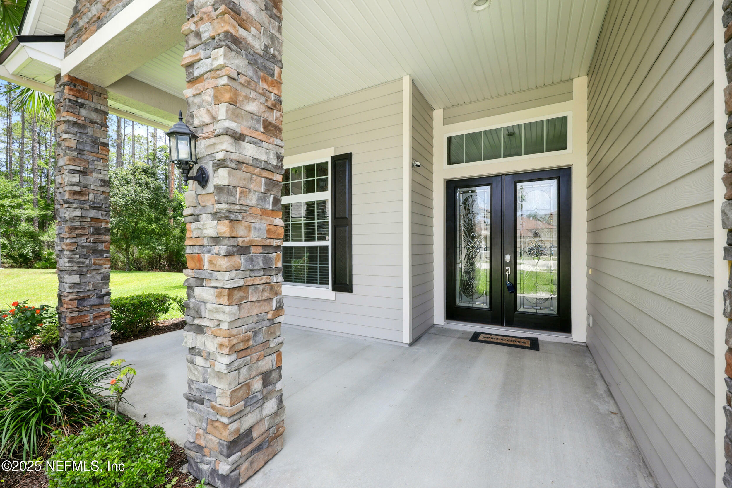 Property Photo: 38 King Palm Court FL 32081