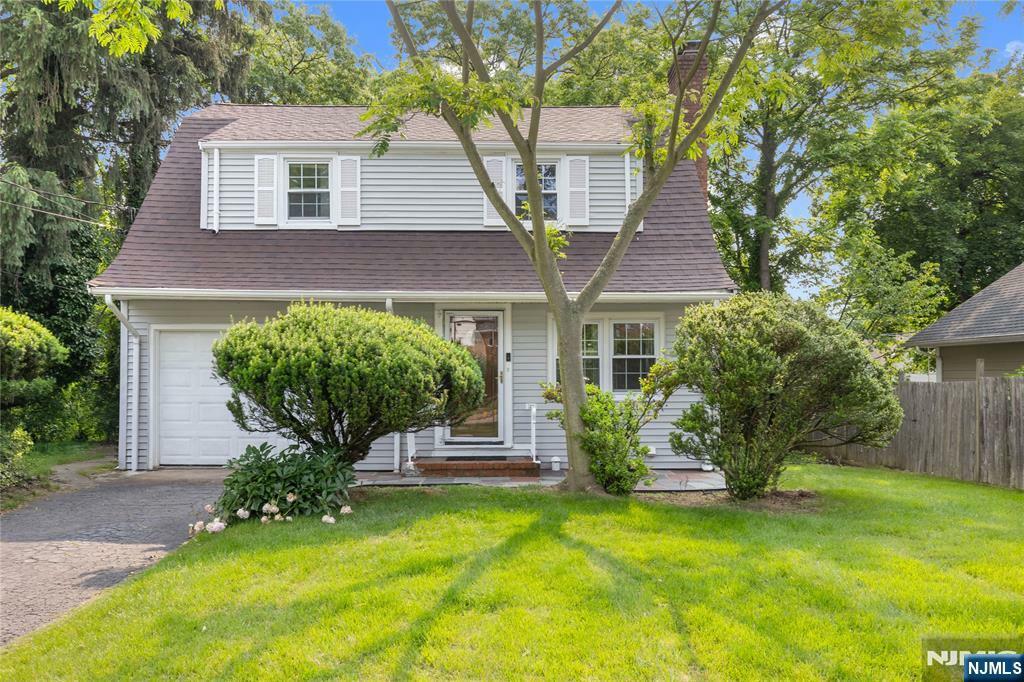 Property Photo: 16 Delaney Place NJ 07670