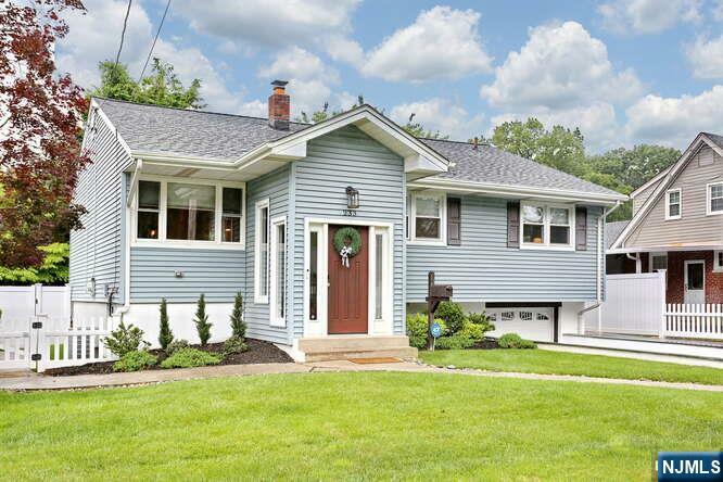 233 Highland Avenue  River Vale NJ 07675 photo
