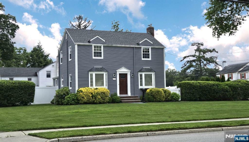 306 Boulevard  Pequannock Township NJ 07444 photo