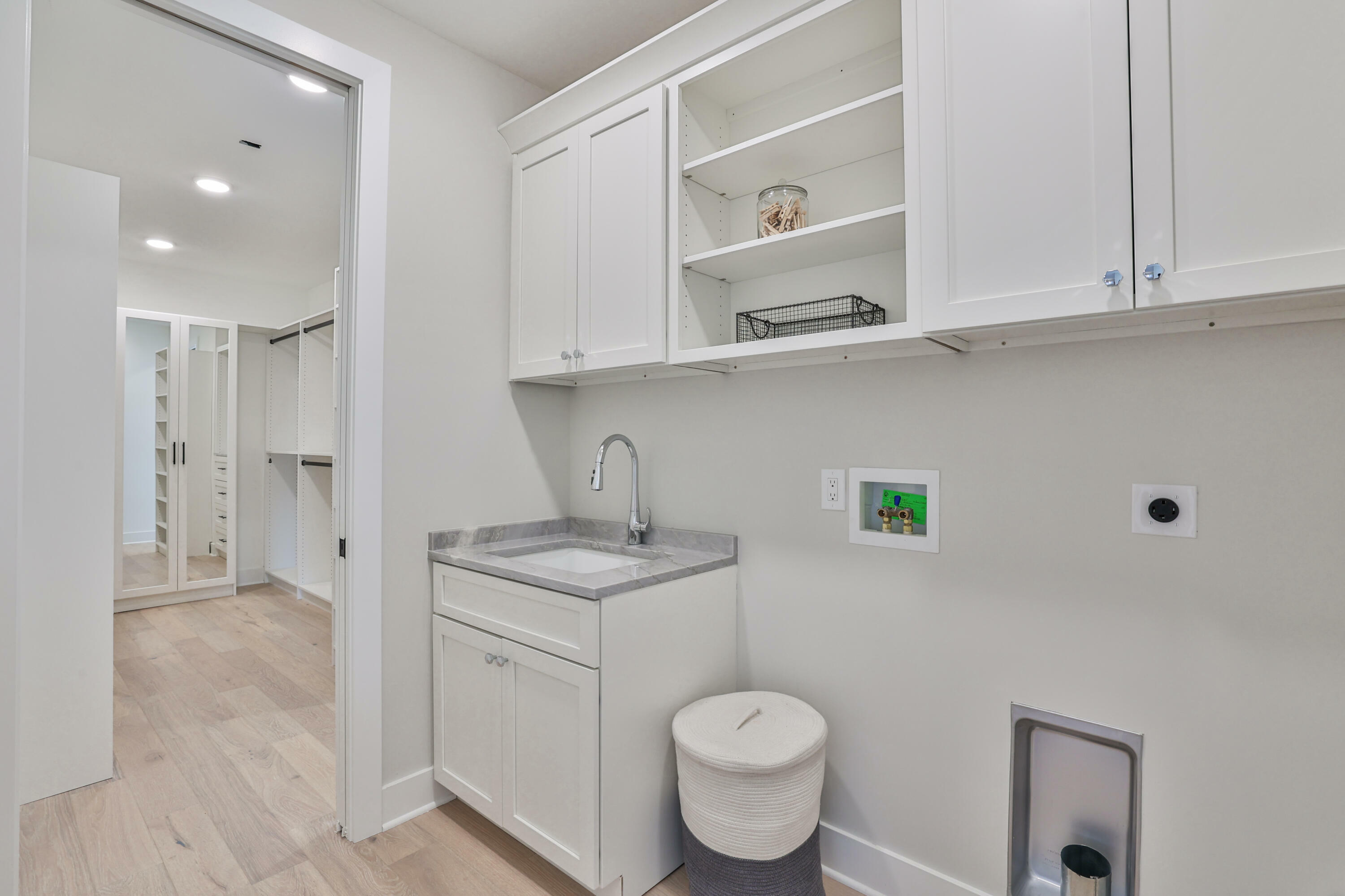 Property Photo: 1200 Vistapointe Drive KY 41011