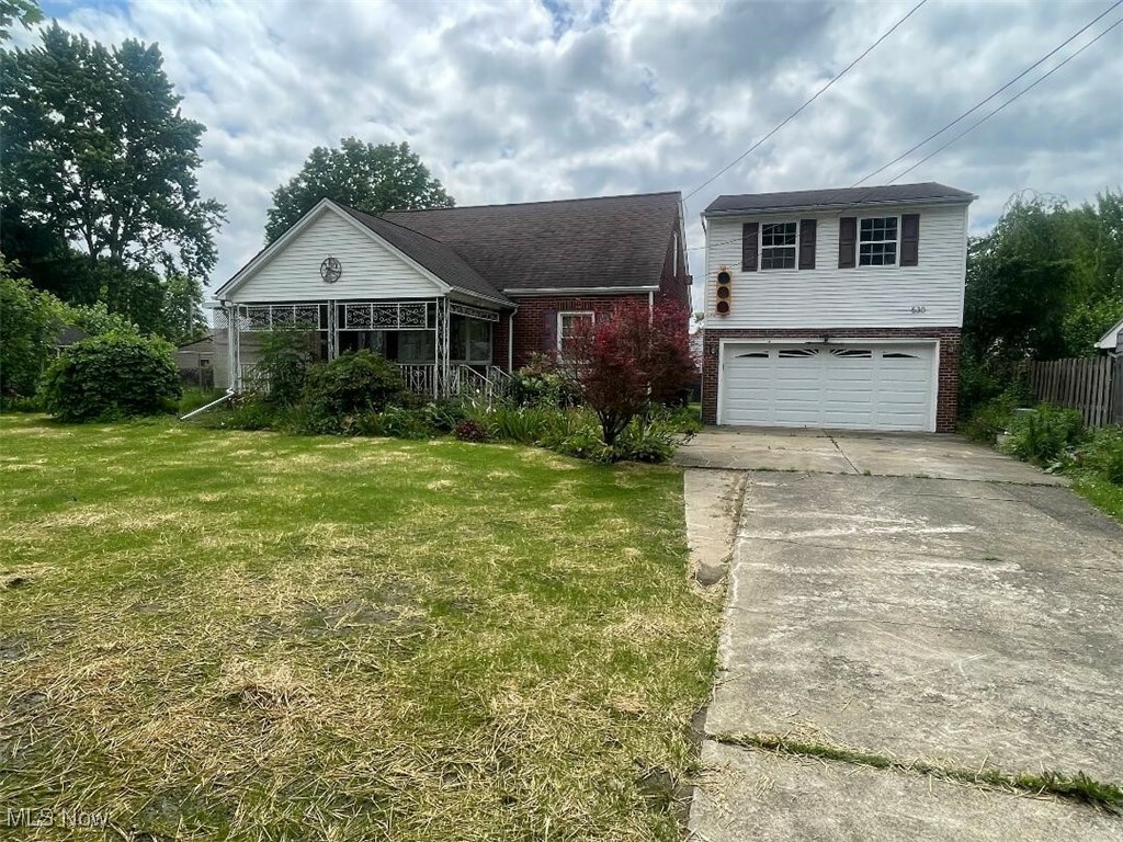 530 Center Street  Hubbard OH 44425 photo