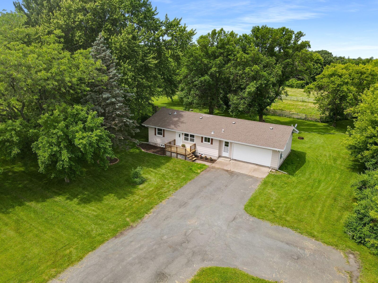 Property Photo: 559 State Hwy 35 WI 54020