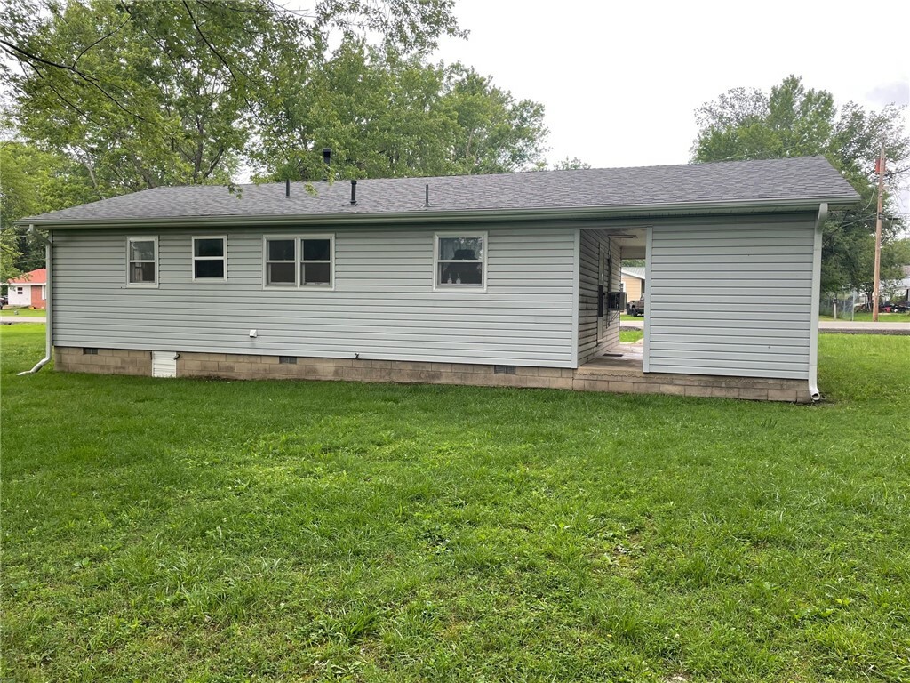 Property Photo:  303 Saint George Avenue  AR 72616 