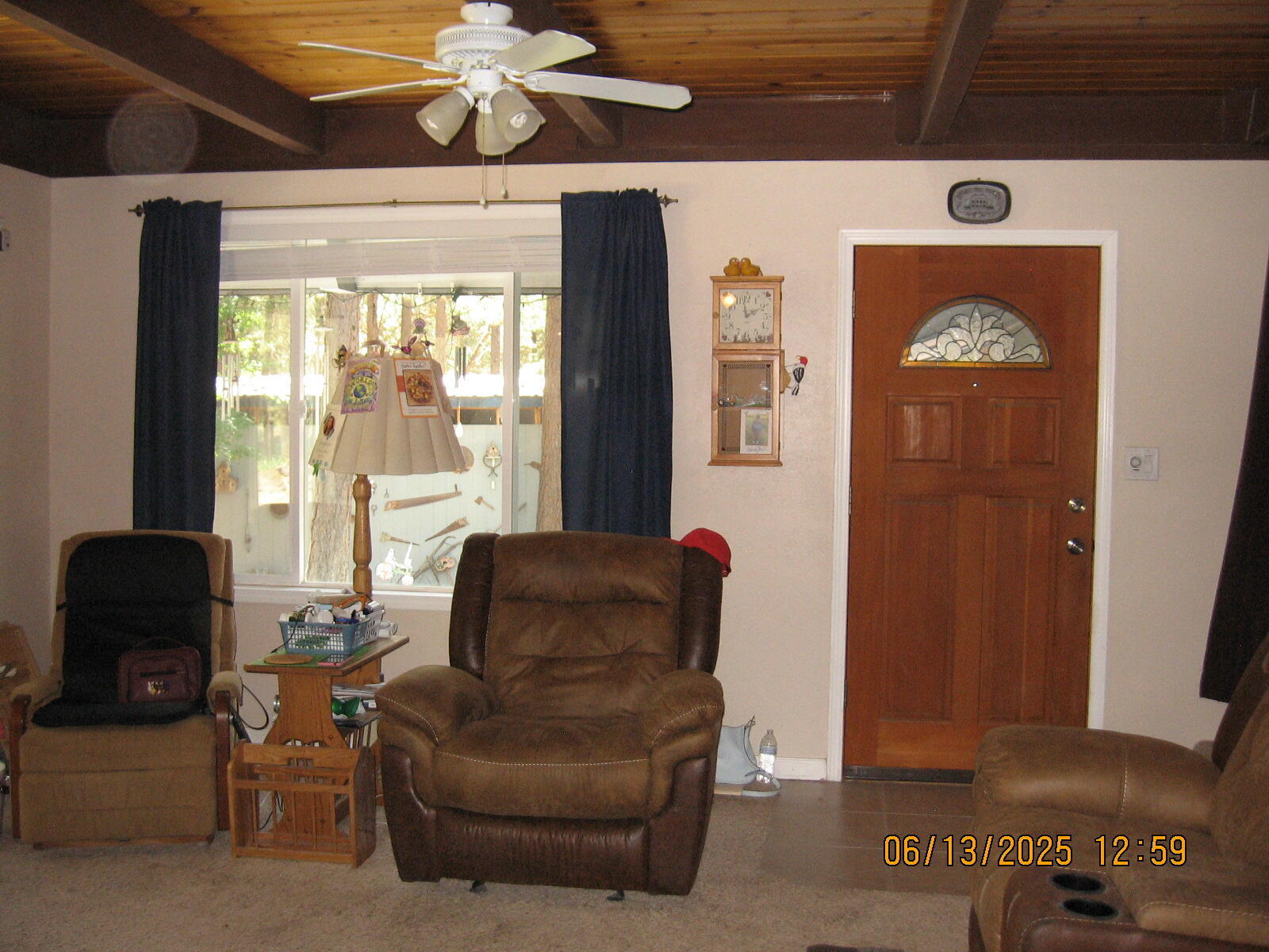 Property Photo: 17007 Camp Day Lane OR 97601