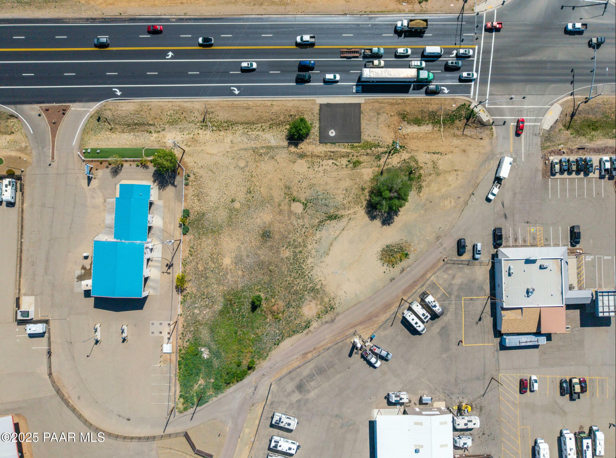 Property Photo: 834 S St Route 69 AZ 86314