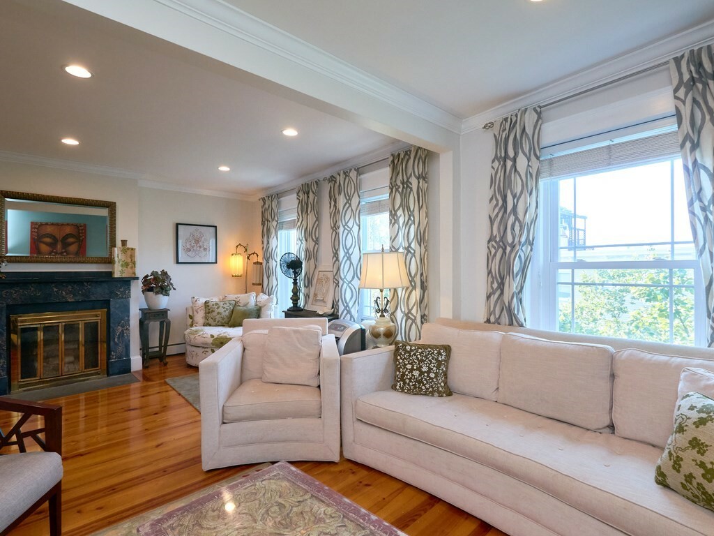 Property Photo: 289 Bunker Hill St 3 MA 02129