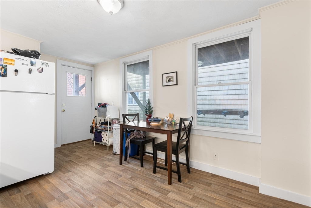 Property Photo: 84 Green St 1 MA 02129