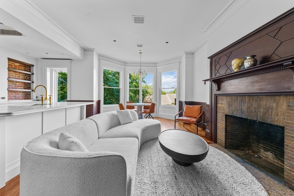 Property Photo:  320 Tappan Street 2  MA 02445 