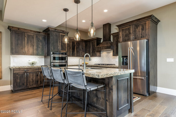 Property Photo:  1773 E Longview Drive  UT 84036 