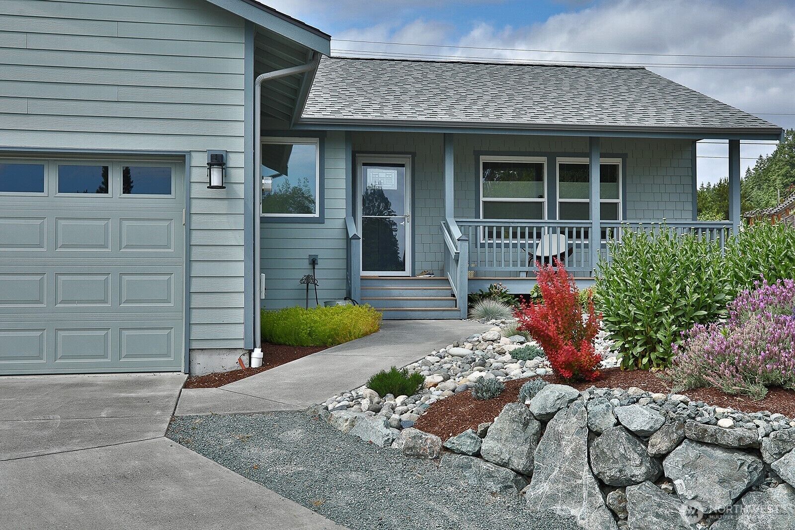 Property Photo:  2568  Myra Place  WA 98260 