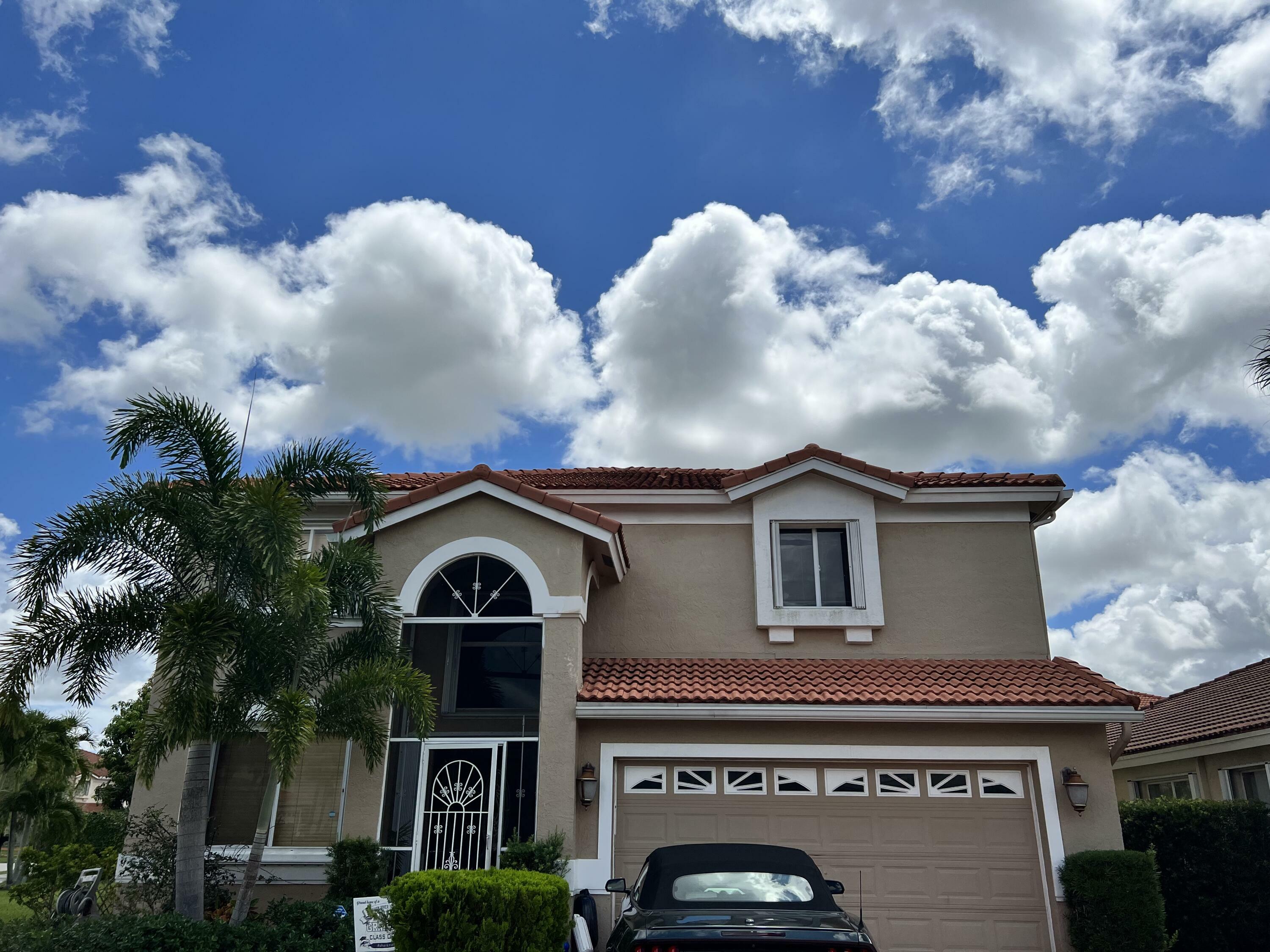 Property Photo: 18344 Coral Sands Way FL 33498