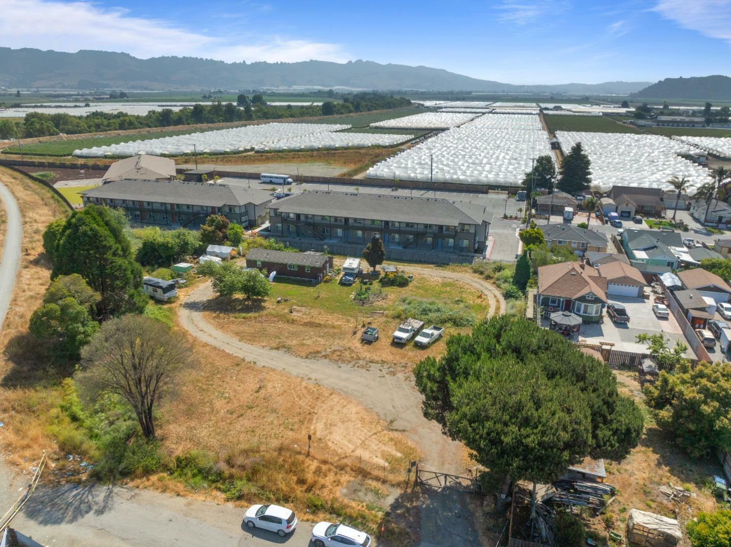 Property Photo: 124 Gonda Street CA 95076