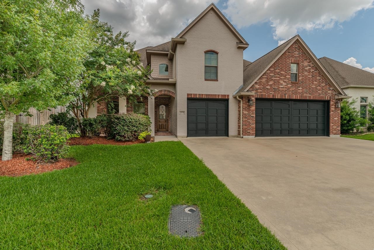 Property Photo: 6570 Merrick TX 77706