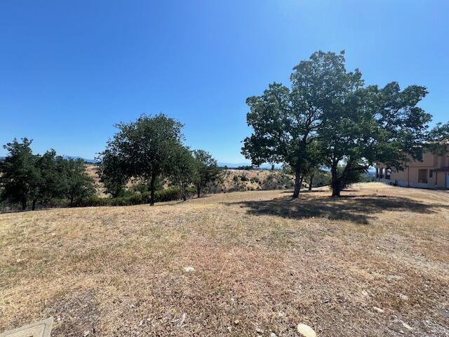 Property Photo:  811 Santa Cruz Drive  CA 96003 