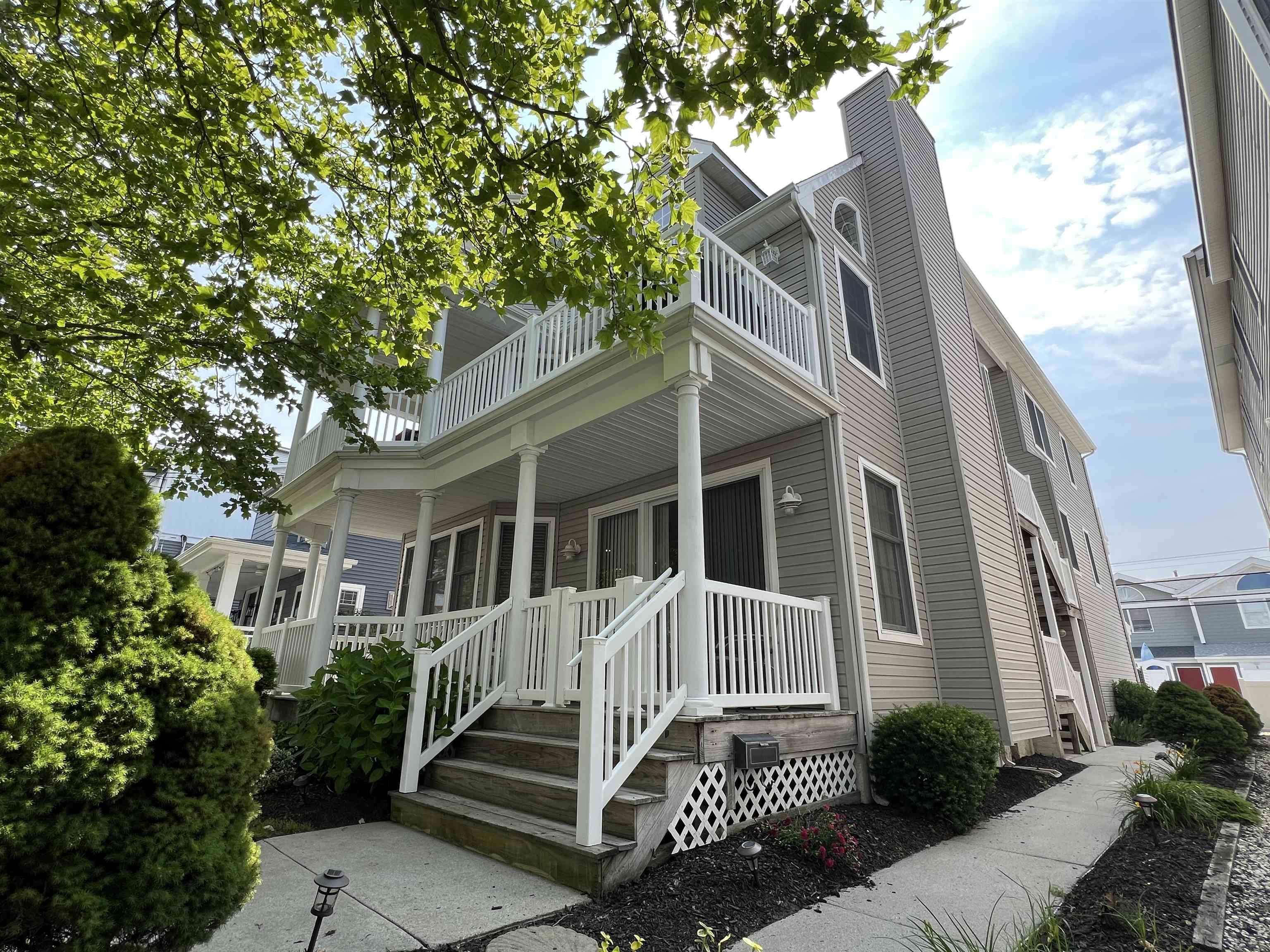 Property Photo: 1611 Central Ave 2 NJ 08226
