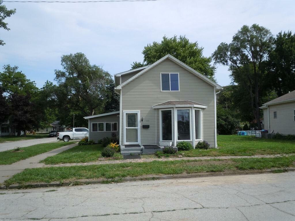 Property Photo: 123 W Superior Street IA 51555
