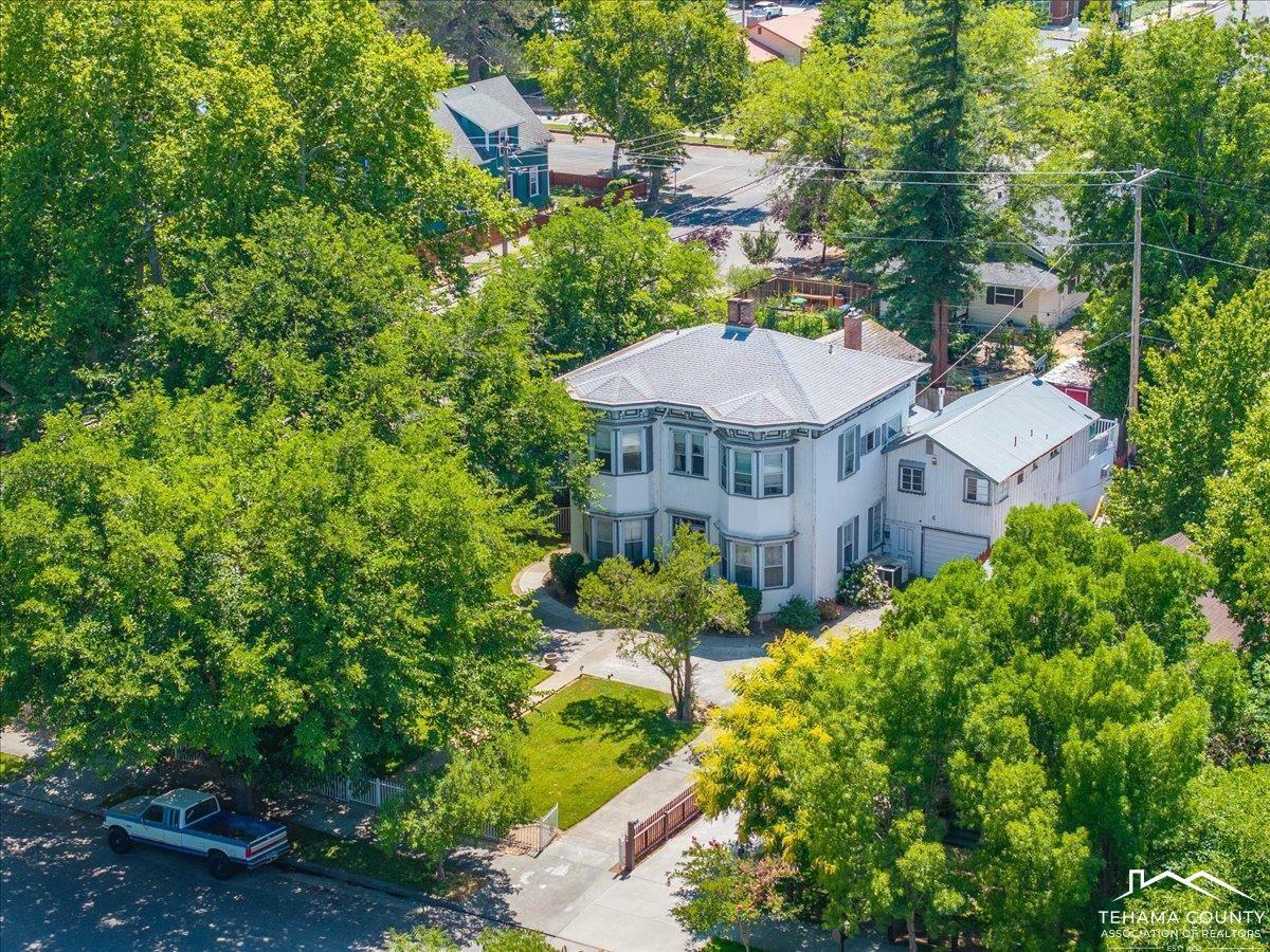 Property Photo: 1313 Jackson Street CA 96080